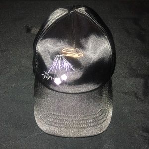 Embroidered Baseball Cap🌸